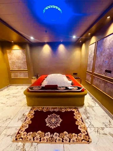 Ambient spa therapy suite